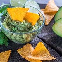 Rețetă de guacamole cu chlorella și moringa