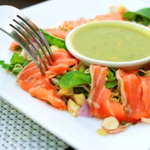 Dressing cu spirulină și wasabi