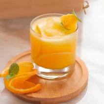 Cocktail de colagen cu lumină solară