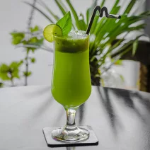 Mojito fără alcool din iarbă de grâu