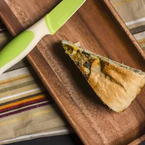 Plăcintă Keto cu Spanac, Ashwagandha și Coajă de Psyllium