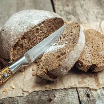 Pâine fără gluten făcută în casă cu baobab și coji de psyllium
