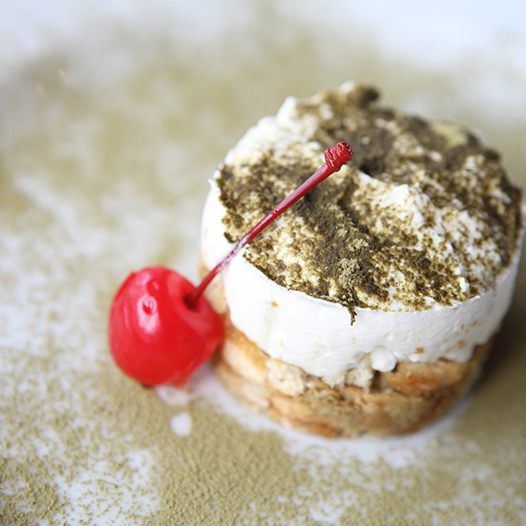 Tiramisu cu matcha